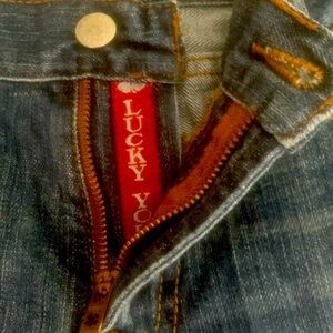 Lucky brand dungarees ,denim shorts,30 inch waist,indigo blue,lightly worn